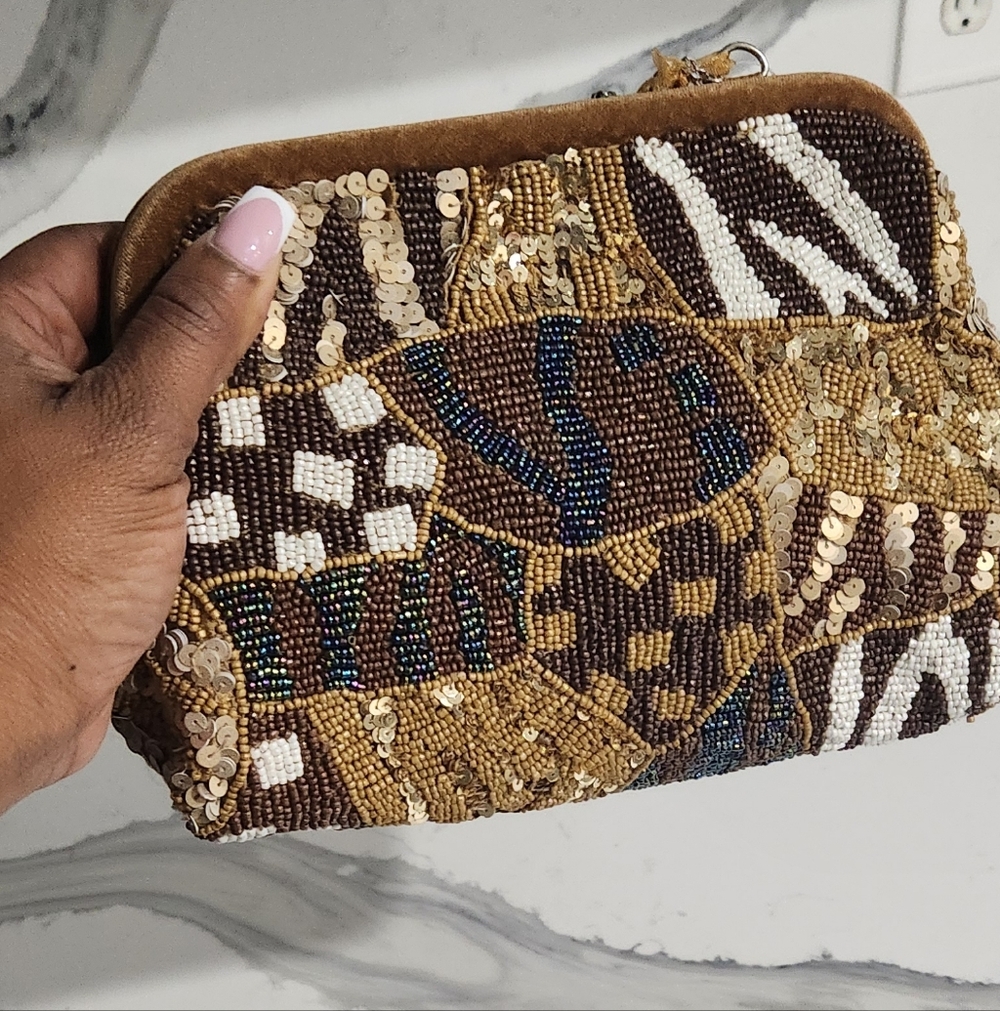 Elegant Beaded Clutch with Gold and Brown Accents
